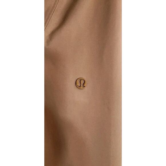 Lululemon Relaxed Fit Rain Shell Jacket Womens Medium Beige Camel Drawstring S/P - Picture 12 of 16